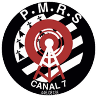 Écusson PMRS : pylône radio émettant, canal 7, 446.08125